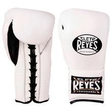 Cargar imagen en el visor de la galería, Guantes Cleto Reyes con agujeta, en piel
