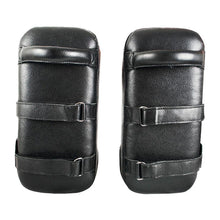 Cargar imagen en el visor de la galería, Thai Pad Cleto Reyes en piel para MMA