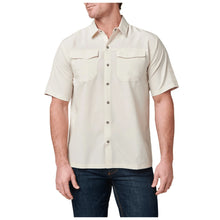 Cargar imagen en el visor de la galería, Camisa elástica Freedom Flex, 5.11