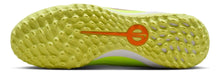 Cargar imagen en el visor de la galería, Tenis Football Nike Legend 10