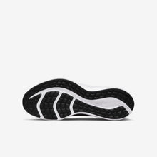 Cargar imagen en el visor de la galería, Tenis Nike Downshifter 11