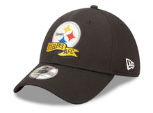Cargar imagen en el visor de la galería, New Era - Gorra NFL Pittsburgh Steelers 2022 Sideline Coach 39Thirty Stretch
