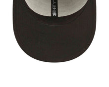Cargar imagen en el visor de la galería, New Era - Gorra NFL Pittsburgh Steelers 2022 Sideline Coach 39Thirty Stretch
