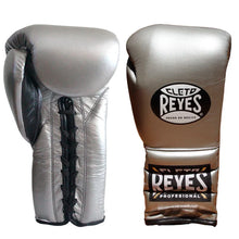 Cargar imagen en el visor de la galería, Guantes Cleto Reyes con agujeta, en piel 16 OZ
