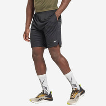 Cargar imagen en el visor de la galería, SHORT REEBOK HOMBRE NEGRO WOR COMM KNIT SHORT HI3924
