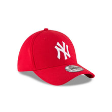 Cargar imagen en el visor de la galería, New York Yankees MLB Classics 39THIRTY Elástica Roja
