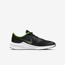 Cargar imagen en el visor de la galería, Tenis Nike Downshifter 11
