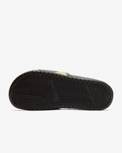 Cargar imagen en el visor de la galería, Sandalias Nike Benassi Floral
